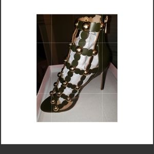 COPY - NO OFFERS**CLEARANCE SALE**Women sho